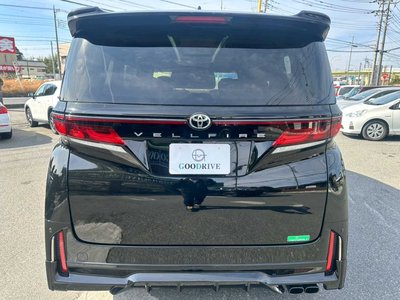 TOYOTA VELLFIRE - 6