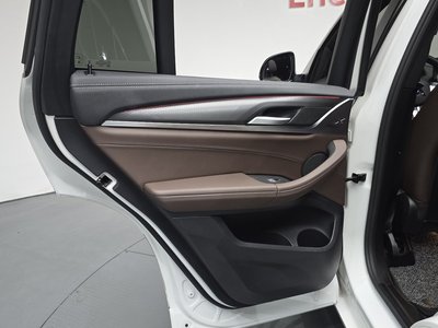 2024 BMW X4 缩略图 15