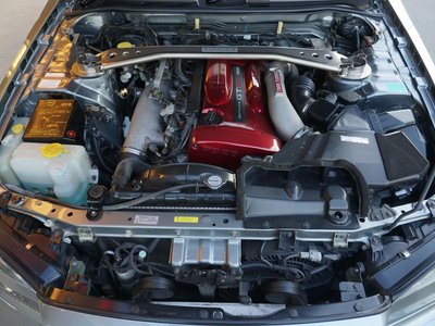 NISSAN SKYLINE GT-R - 2