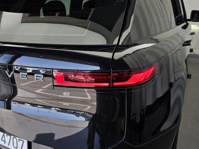 صورة 10 لـ 2024 LAND Rover RANGE ROVER SPORT