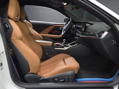 صورة مصغرة 16 لـ 2024 BMW M2