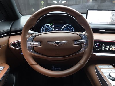 2021 Genesis GV70 — миниатюра 19