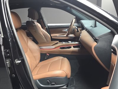 2021 Genesis GV70 — миниатюра 16