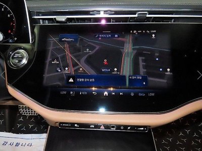 2026 Mercedes-BENZ E-CLASS — миниатюра 11