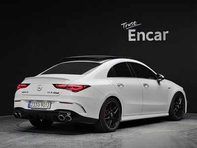 MERCEDES-BENZ CLA - 4