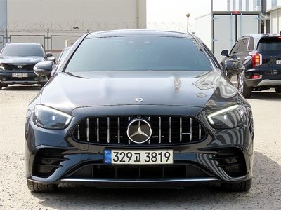 MERCEDES-BENZ E-CLASS - 2