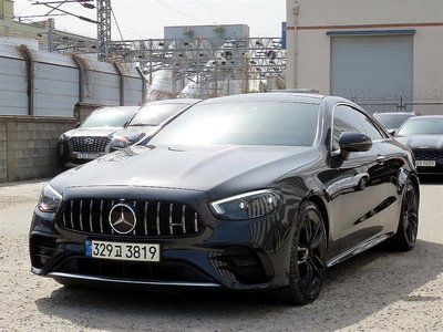 MERCEDES-BENZ E-CLASS - 1