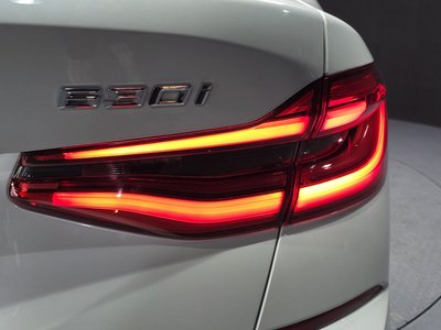 صورة 10 لـ 2023 BMW 6 SERIES GT