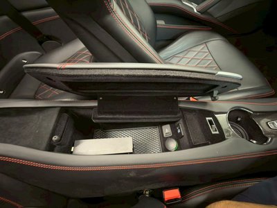 صورة مصغرة 40 لـ 2016 Ferrari CALIFORNIA T