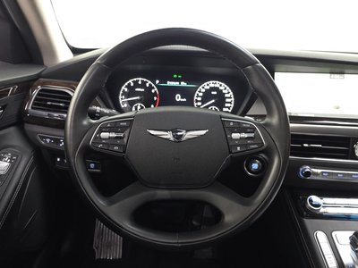 2020 Genesis G90 thumbnail 19