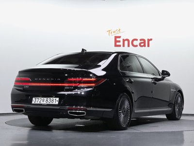 2020 Genesis G90 — фото 4