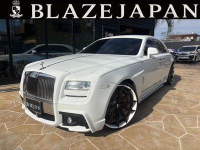 ROLLS-ROYCE GHOST