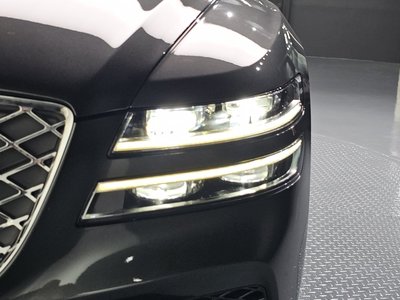 GENESIS G80 (RG3) - 9
