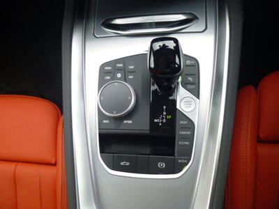 2025 BMW Z4 thumbnail 38