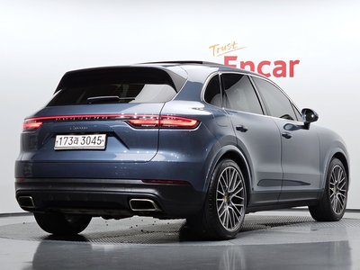 2020 Porsche CAYENNE — фото 4