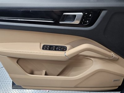 صورة مصغرة 15 لـ 2020 Porsche CAYENNE