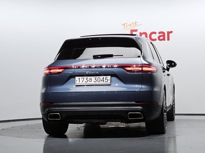 2020 Porsche CAYENNE — фото 3