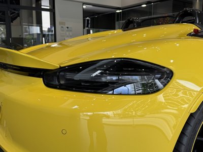 صورة 9 لـ 2024 Porsche 718 SPYDER