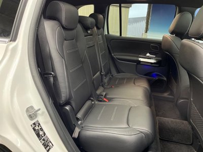 MERCEDES-BENZ GLB - 10