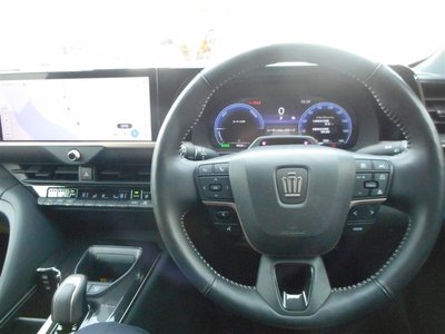 صورة 7 لـ 2024 Toyota CROWN SPORT