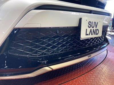 TOYOTA CROWN SPORT - 4