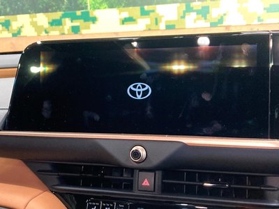 TOYOTA CROWN SPORT - 5