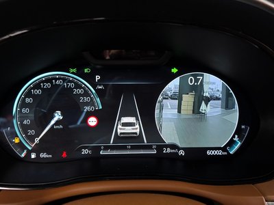 صورة 8 لـ 2022 Genesis GV70