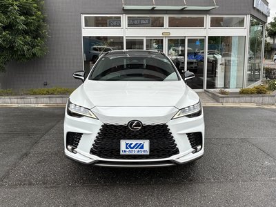 صورة 6 لـ 2025 Lexus RX