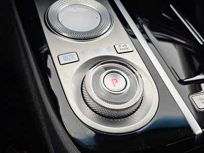 GENESIS G80 (RG3) - 9
