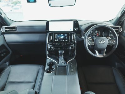 LEXUS LX - 6