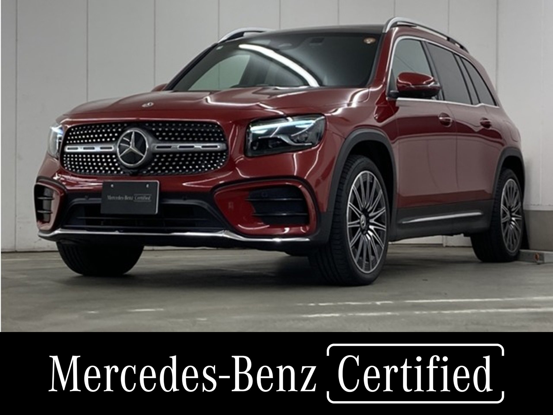 MERCEDES-BENZ GLB - View 1