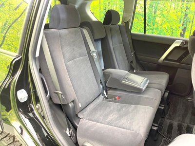 TOYOTA LAND CRUISER - 9