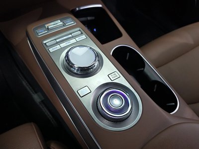 صورة مصغرة 12 لـ 2021 Genesis GV70