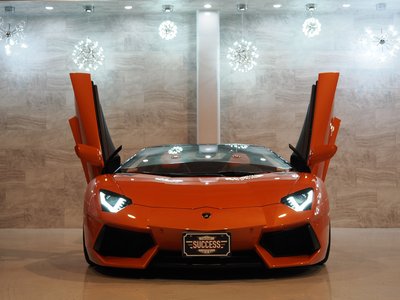 LAMBORGHINI AVENTADOR ROADSTER - 5