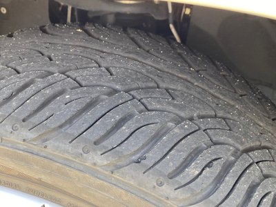 TOYOTA LAND CRUISER 200 - 5