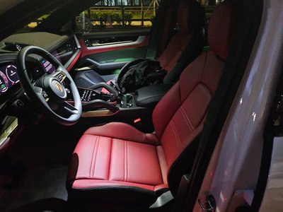 PORSCHE CAYENNE - 10