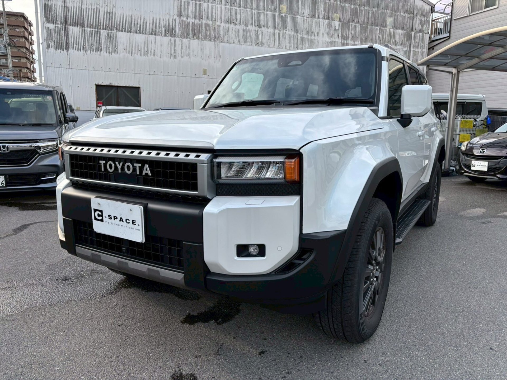 TOYOTA LAND CRUISER 250 - View 1