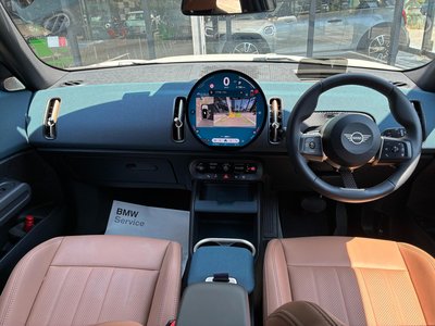 2025 MINI COOPER COUNTRYMAN photo 12