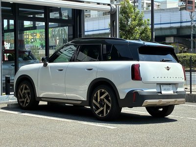 2025 MINI COOPER COUNTRYMAN photo 10