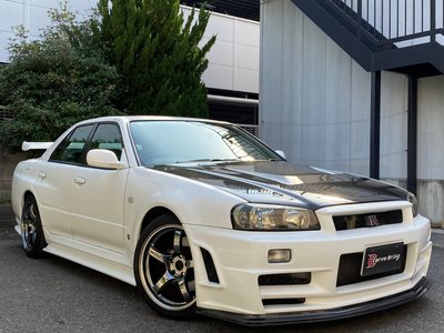 NISSAN SKYLINE - 1