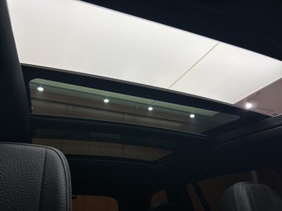 MERCEDES-BENZ GLS - 7