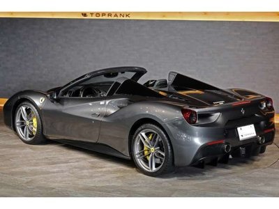 FERRARI 488 SPIDER - 9