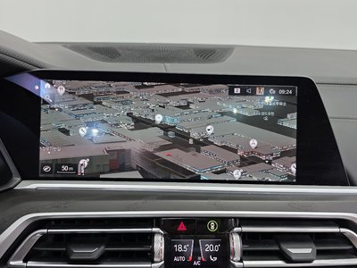 2022 BMW X7 — миниатюра 20