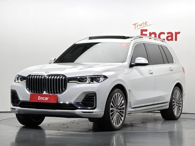 2022 BMW X7 照片 1
