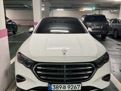 2026 Mercedes-BENZ E-CLASS photo 1