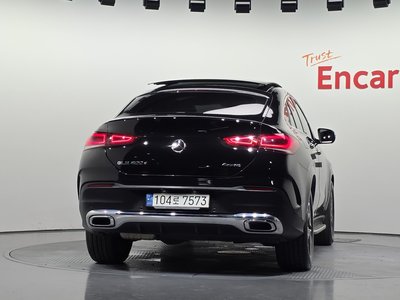 2021 Mercedes-BENZ GLE — фото 4