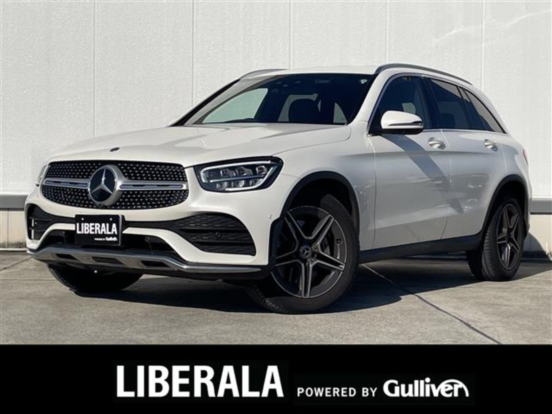 MERCEDES-BENZ GLC - View 1