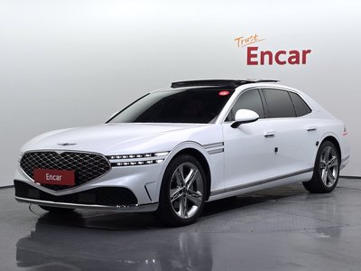 صورة 1 لـ 2023 Genesis G90 (RS4)