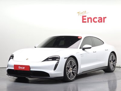 2022 Porsche TAYCAN photo 1