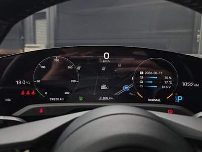 2022 Porsche TAYCAN thumbnail 11
